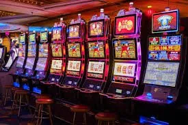 gamespk16 Slots Feature Rooms
